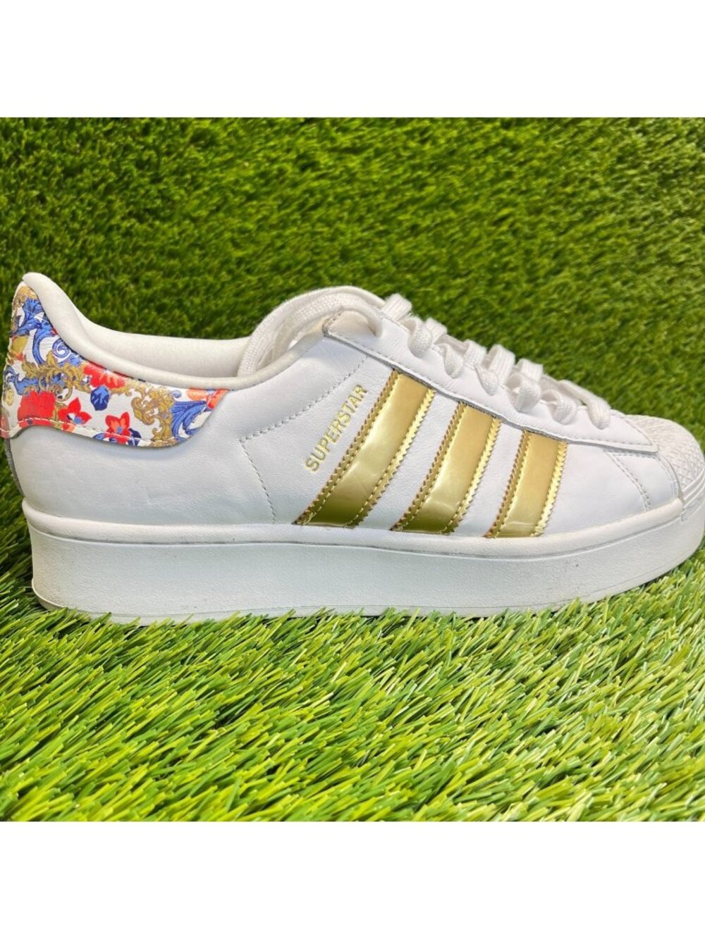 Adidas Superstar Bold Floral Womens Size 9 White Gold Athletic Shoes Sneakers